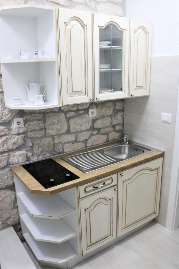 City Center Chic Apartments Baška Voda Extérieur photo